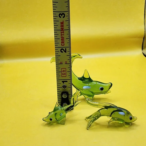 3 Vintage Glass Fish 1-2" Green Hand Blown Figurines - Picture 3 of 3